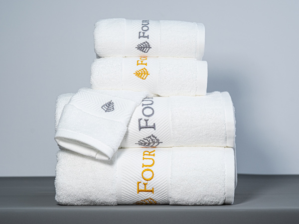 Hotel Towel Set - herringbone satin