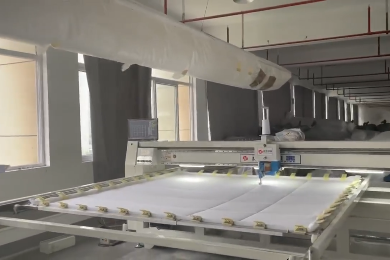 Hotel quilt core production workshop