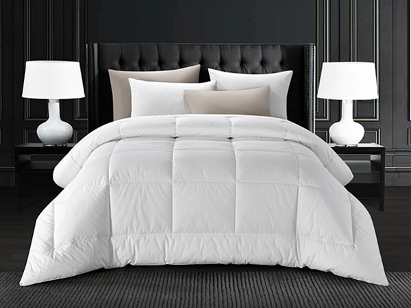 Hotel quilt core
