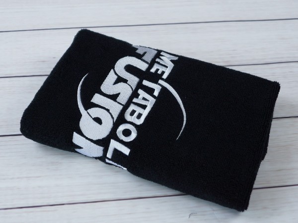 100% cotton custom-made gym/sports/fitness towels with embroidered logos