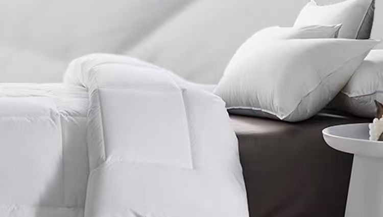 A scientific washing guide for commonly used quilt cores in hotels