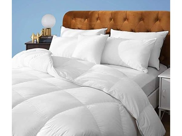 All-season down quilt cores