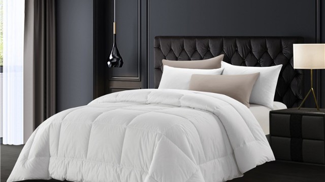 Stay Cool in Style: Summer Linen Solutions for Seaside Hotels & Guesthouses